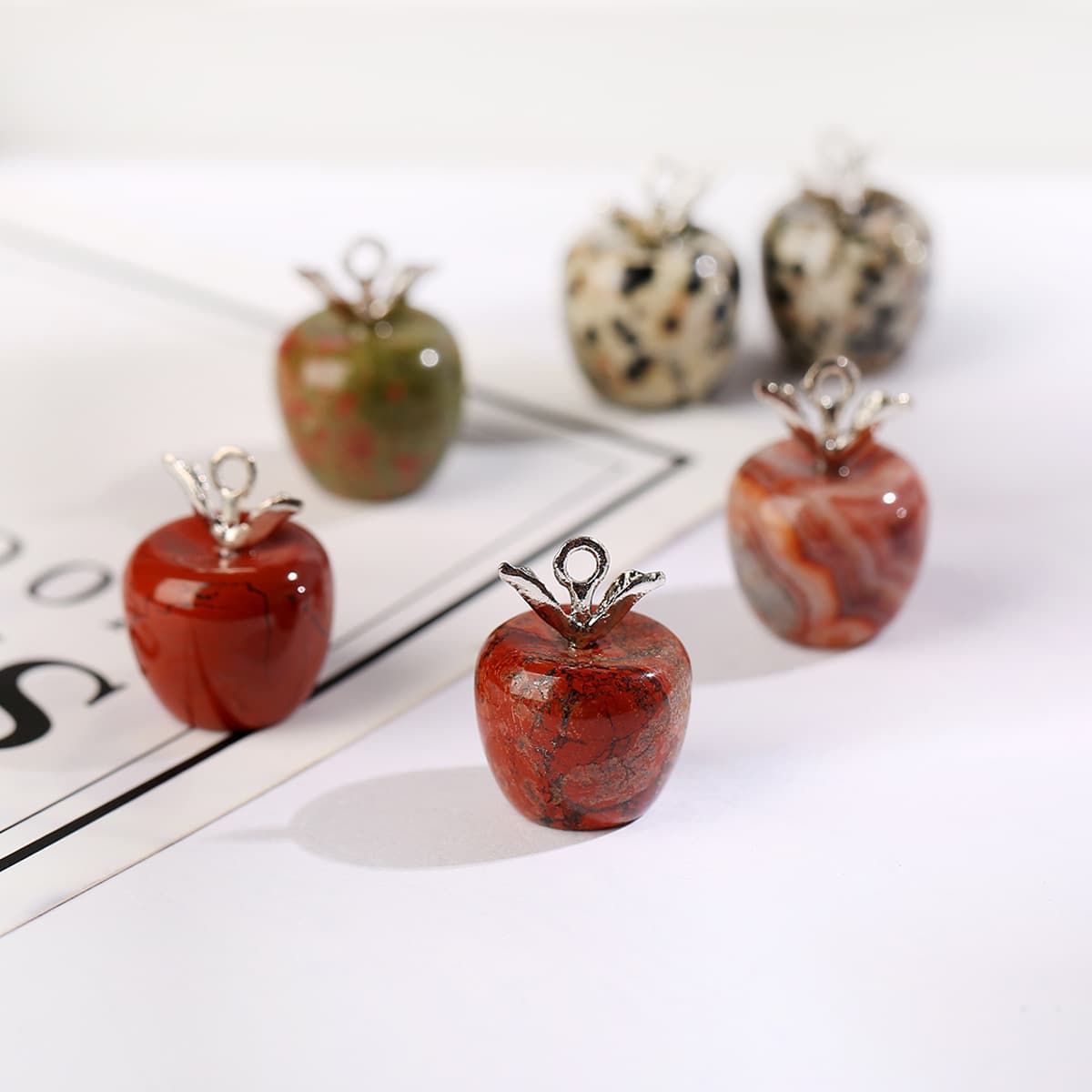 Natural Crystal Apple Pendant, DIY Jewelry Necklace/ Keychain Accessories, Holiday Gift Crystal Craft