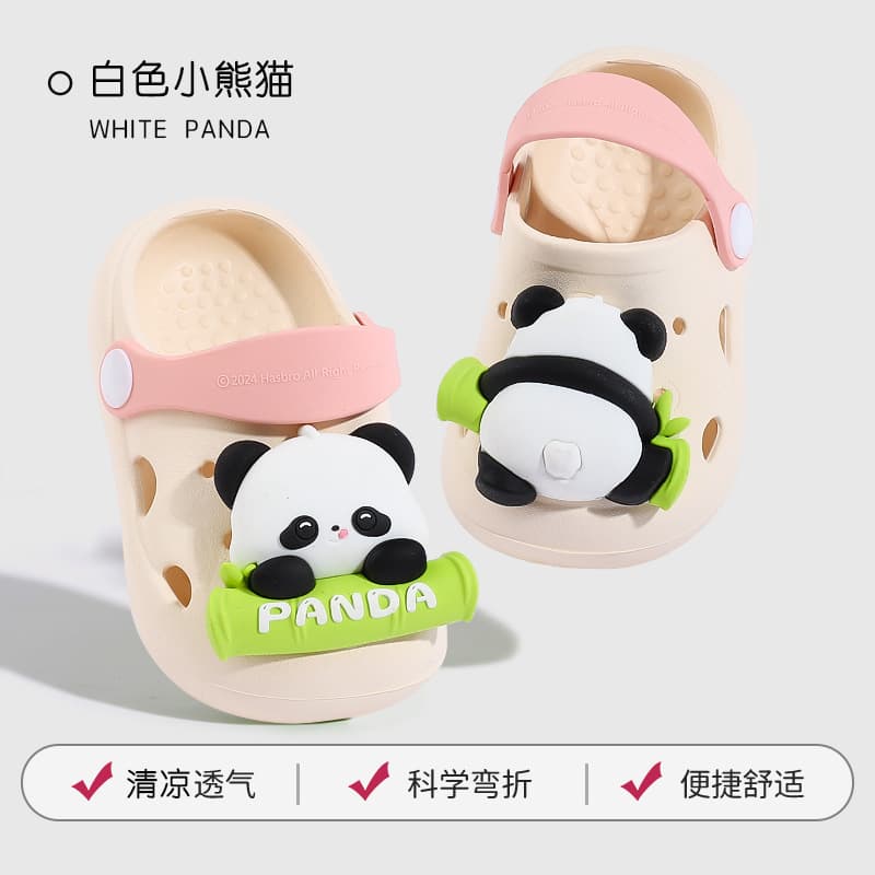 Cartoon Red Panda New EVA Children's Croc Sandals for Ages 2-7, Toddler Boys and Girls Kindergarten Floor Sandals, Drop Shipping