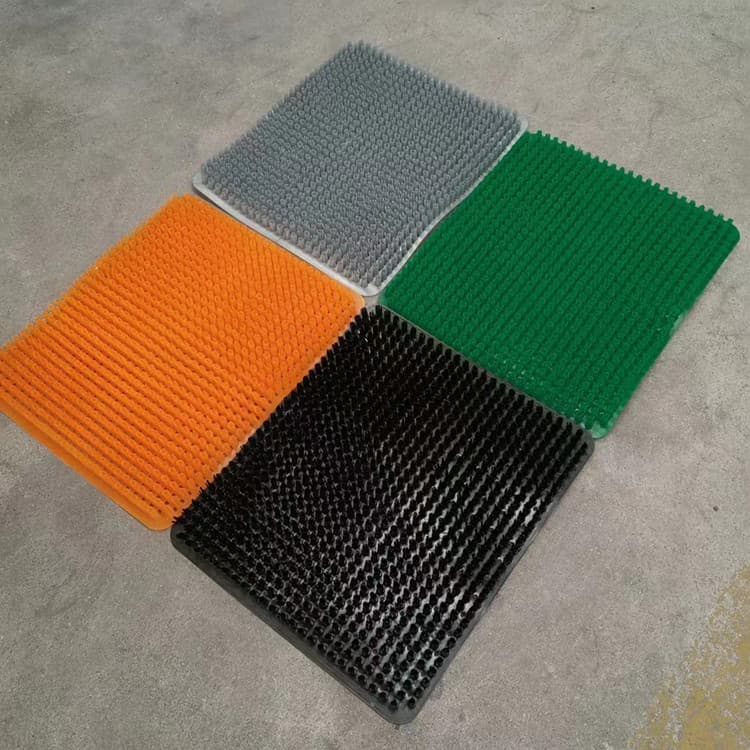 Artificial egg-laying box mats, plastic straw mats for egg-laying boxes, easy-to-clean artificial straw mats for egg-laying boxes.