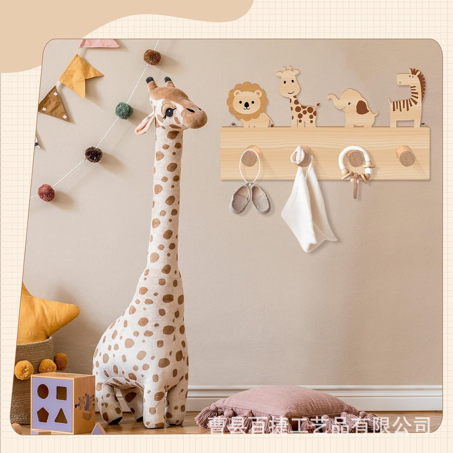 Wooden Wall-Mounted Animal Pattern Hooks, Bedroom Coat Hooks, Bathroom Towel and Toiletry Storage Rack with Row Hooks