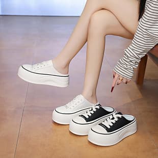 2026 Spring/Summer New Thick Sole Platform Toe-Covered Mules for Women, Versatile Casual Backless Lightweight White Shoes