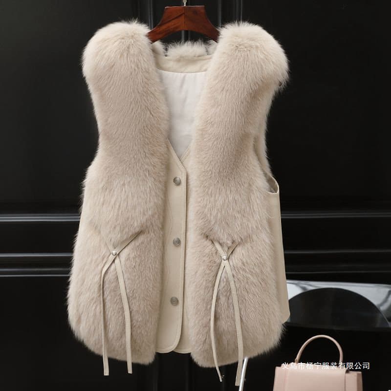 Faux Fox Fur Vest Young Style 2024 Autumn/Winter New Women's Haining Short Chic Outerwear Trendy