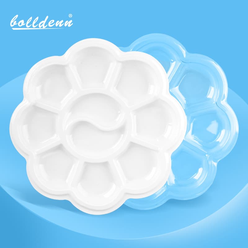 Cross-border disposable plum blossom palette, children's painting paint tray, wash-free 11.5cm watercolor gouache palette