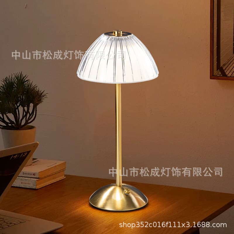 Cross-border Modern Minimalist Metal Crystal Desk Lamp Touch-Sensitive Bedside Creative Atmosphere Bar Romantic Diamond Light