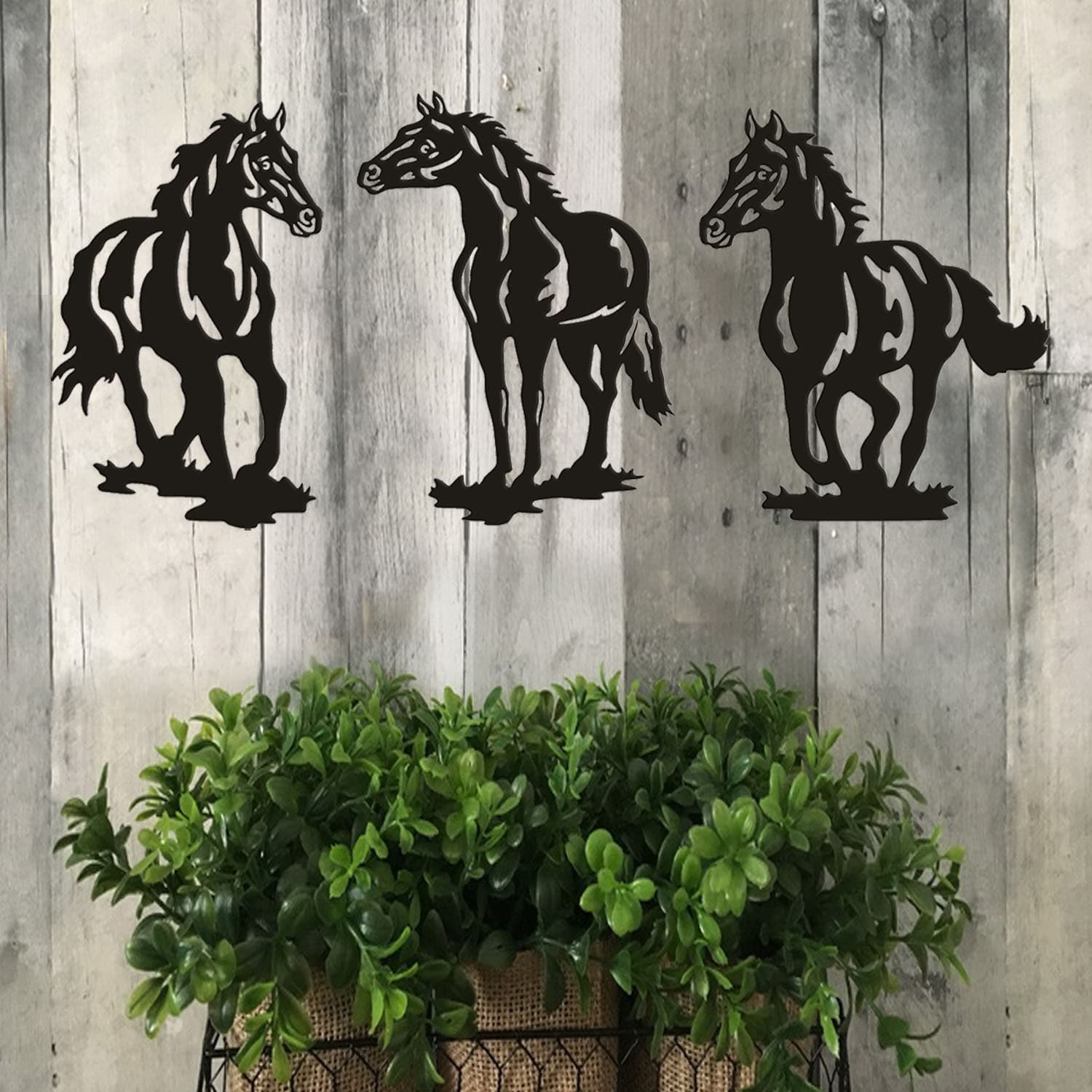 New Cross-Border Iron Art Hollow Horse Sculpture Wall Art Hanging Metal Carved Horse Wall Decor Creative Home Decoration