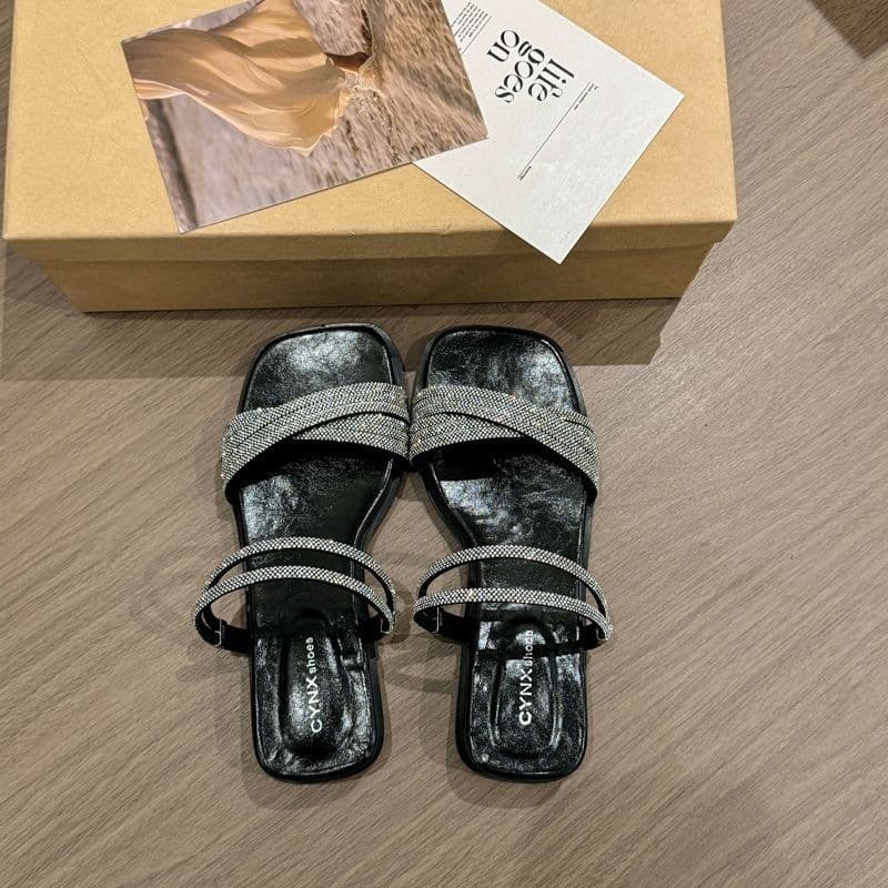 Beautiful Rhinestone Two-Way Slippers for Women, 2026 Summer New Style, Suitable for Wearing with Skirts, Thick-Soled Wedge High-Heeled Sandals for Outdoor Wear