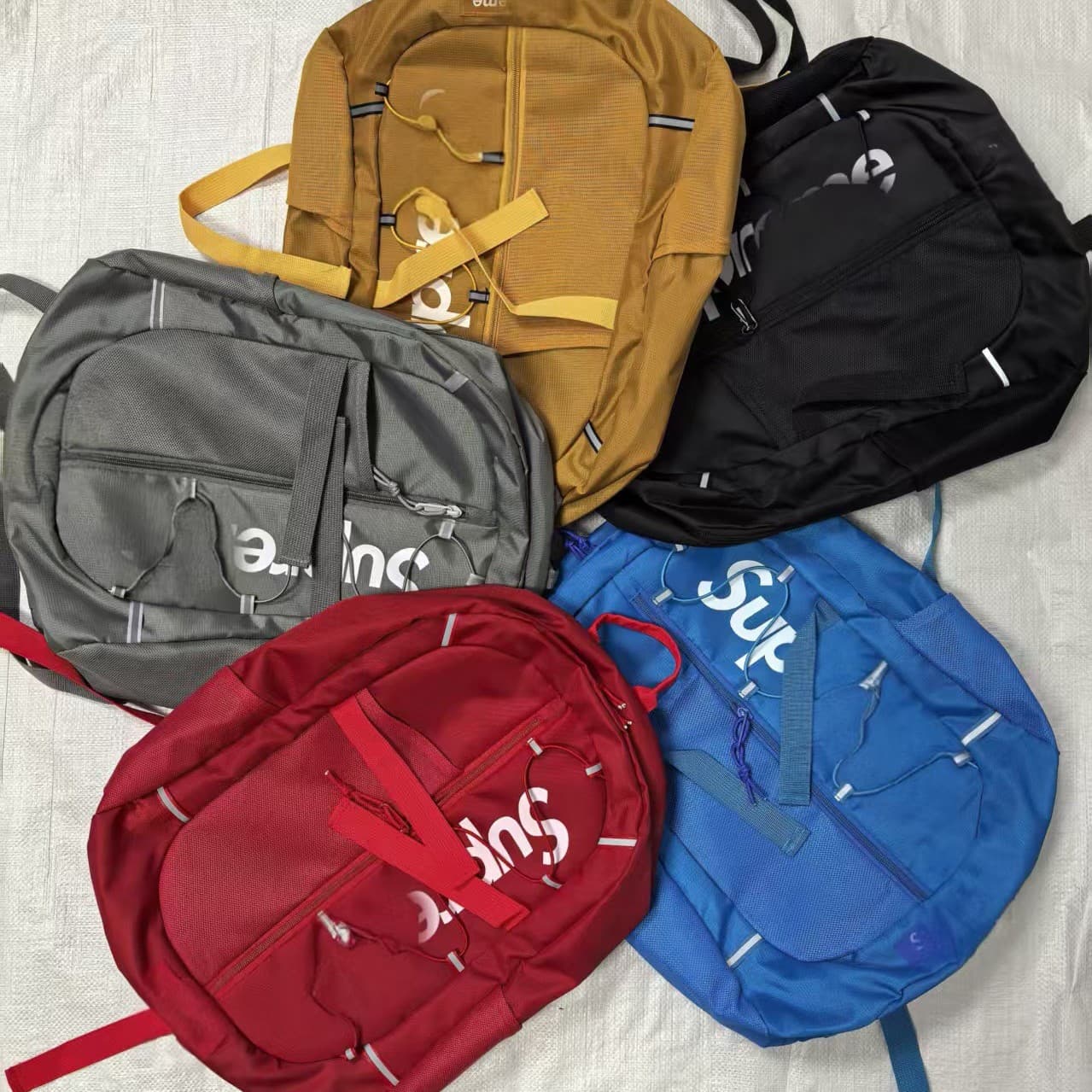 Men's Simple Large Capacity Outdoor Backpack, Women's Travel Reflective Backpack, Middle and High School Student Bookbag