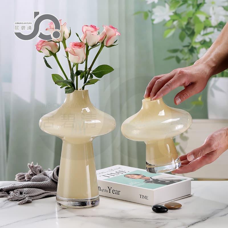 Cross-border Minimalist Modern Lily Rose Glass Vase, Cream Style Art Living Room Hydroponic Home Decorative Ornament