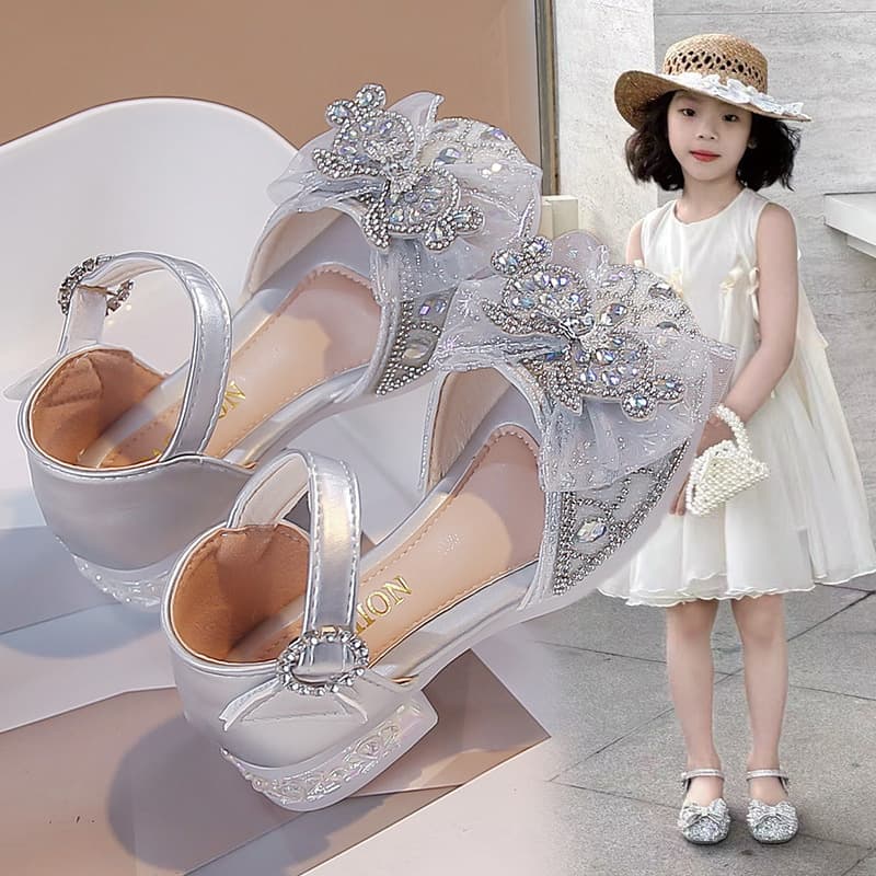 Girls' Sandals Summer Princess Shoes Children's High Heels 2026 New Summer Shoes Little Girl Crystal Shoes Closed Toe