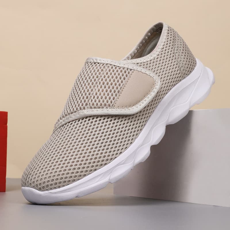 Cross-border Domestic Sales Buckle Mesh Ultra-Light Unisex Shoes, Popular Model, Suitable for Swollen, Wide, and Thick Feet, Breathable and Comfortable