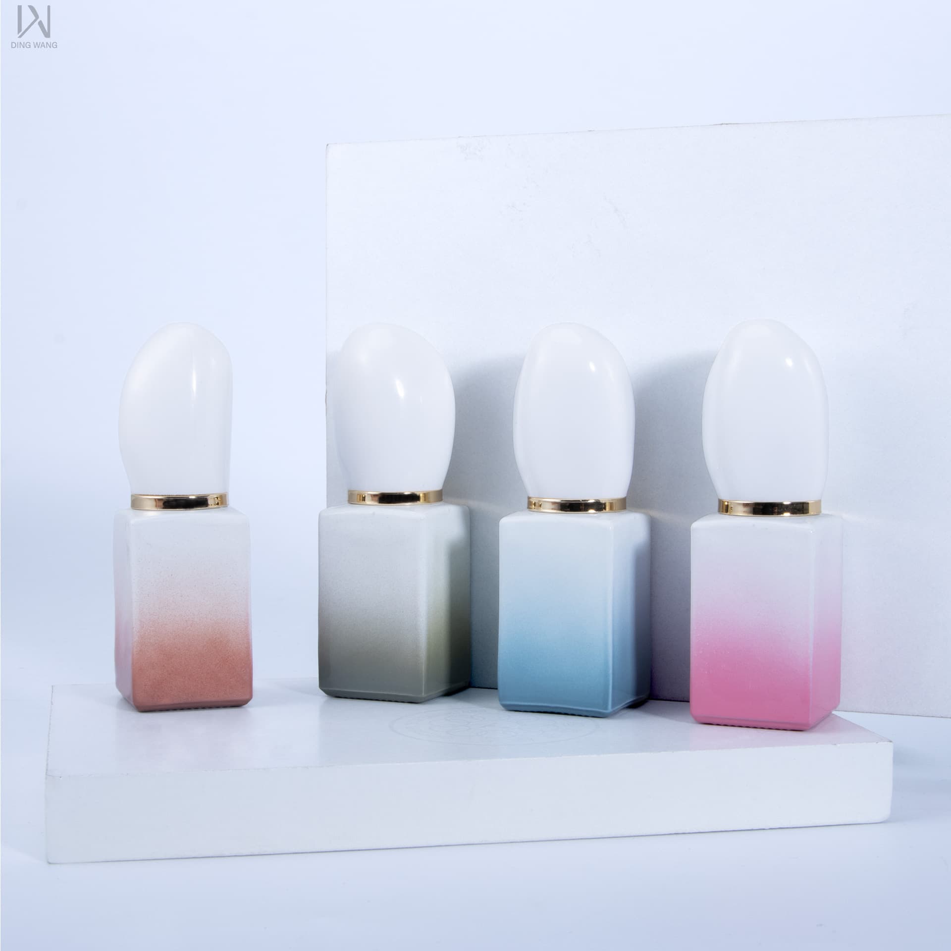 Factory customized 10ml square nail polish empty bottle with brush cap Customized logo nail polish light-proof bottle