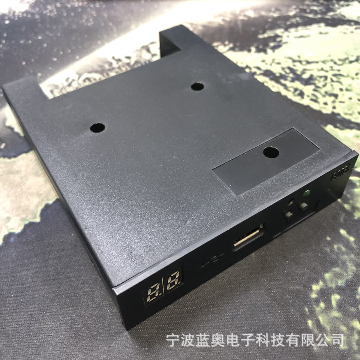 Enhanced floppy drive for various industrial control equipment, supporting 100 partitions, SFR1M44-U100 old version, black.