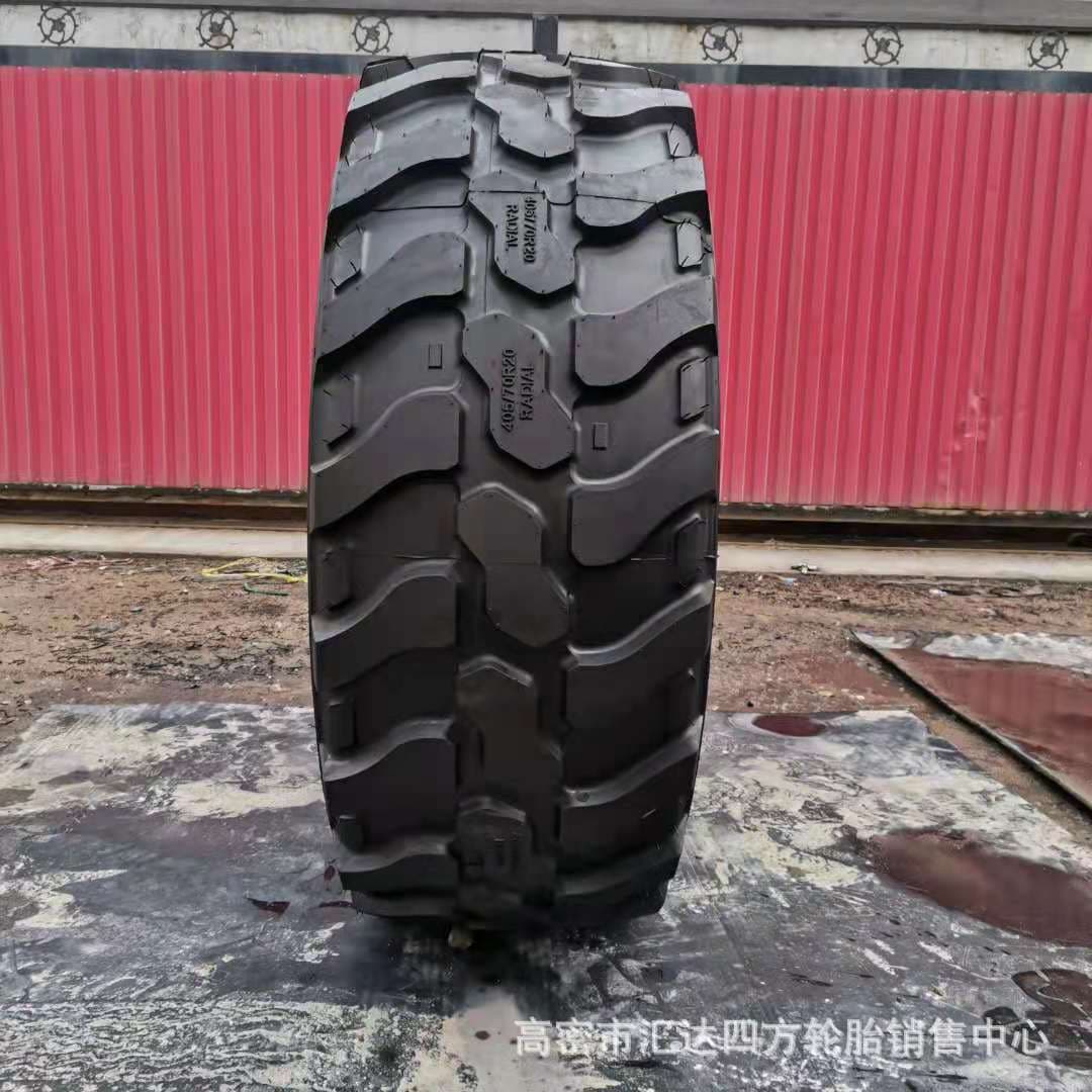 405/70R20 and 16/70R20 construction machinery tires, off-road tread Russian tires are available in stock.