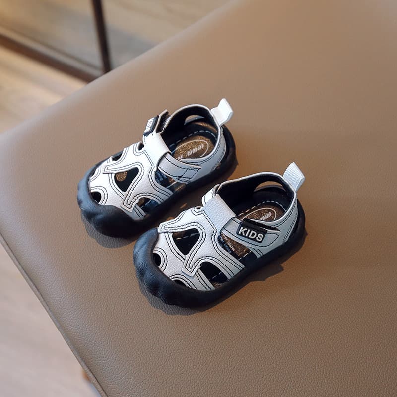 Children's Sandals 2026 Summer New Style Baby Toddler Closed-Toe Sandals Walking Shoes Boys and Girls Versatile Trendy Beach Shoes