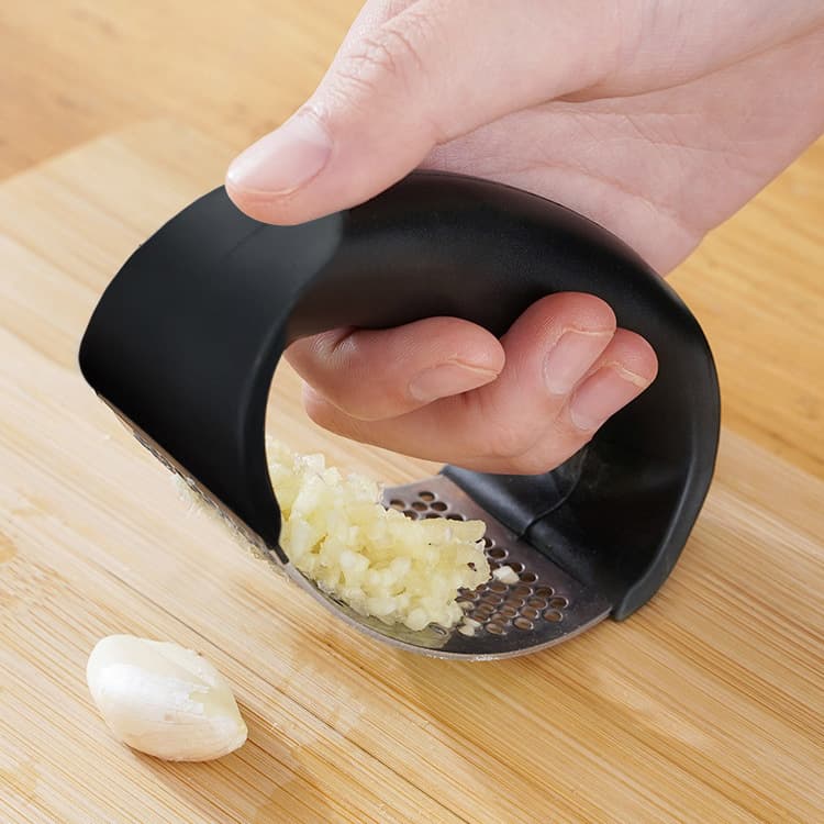 Cross-border Stainless Steel Manual Ring Garlic Press Garlic Mincer Masher Grinder Home Kitchen Peeler