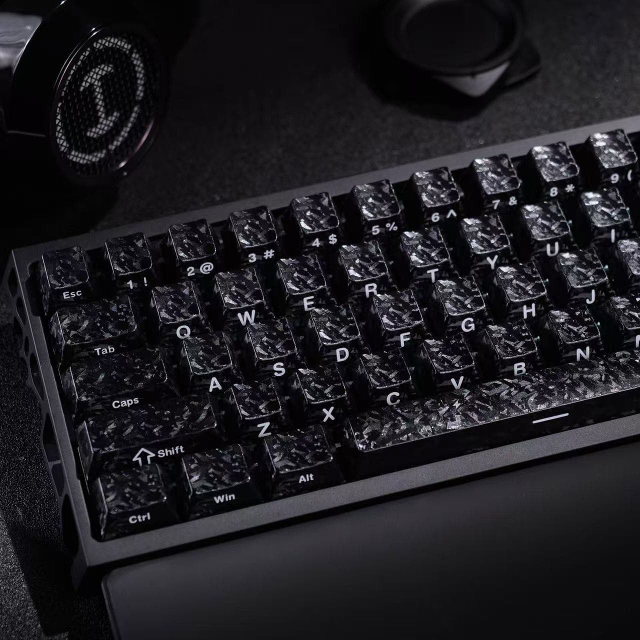 Carbon Fiber Keycaps Satin Carbon Texture Side-Printed Opaque OEM Magnetic Axis Mechanical Keyboard Caps for Wooting Nightmare