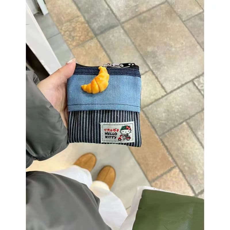 New Hello Kitty Denim Stitching Cosmetic Bag Kitty Cute Lipstick Headphone Bag Cartoon Girl Student Coin Purse
