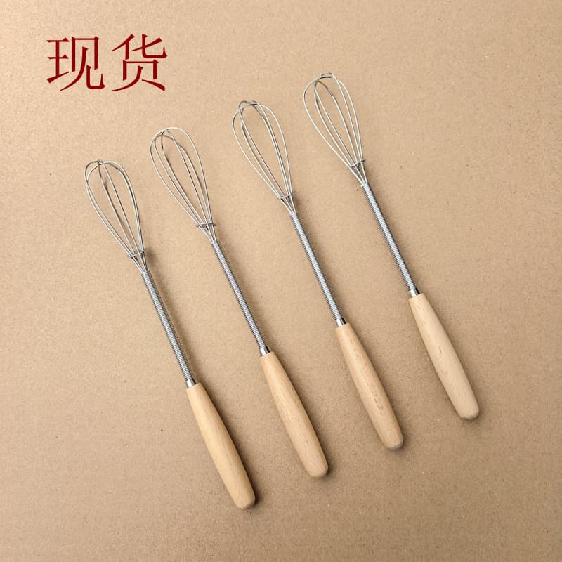New Japanese-style mini egg beater, beech wood handle, stainless steel manual egg beater, stainless steel and wooden handle mixer.
