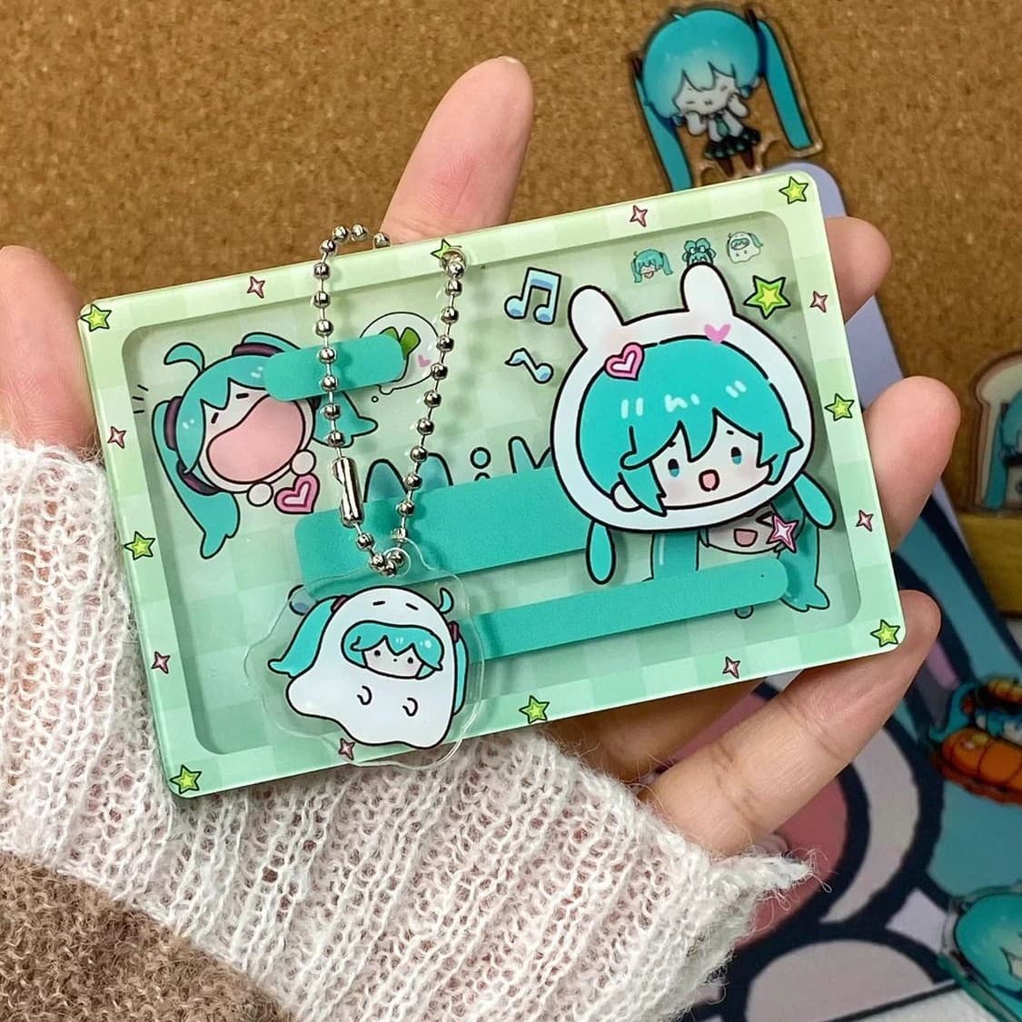 Xiaohongshu same style Hatsune Miku ID card holder acrylic 3-inch student photo display school bag pendant