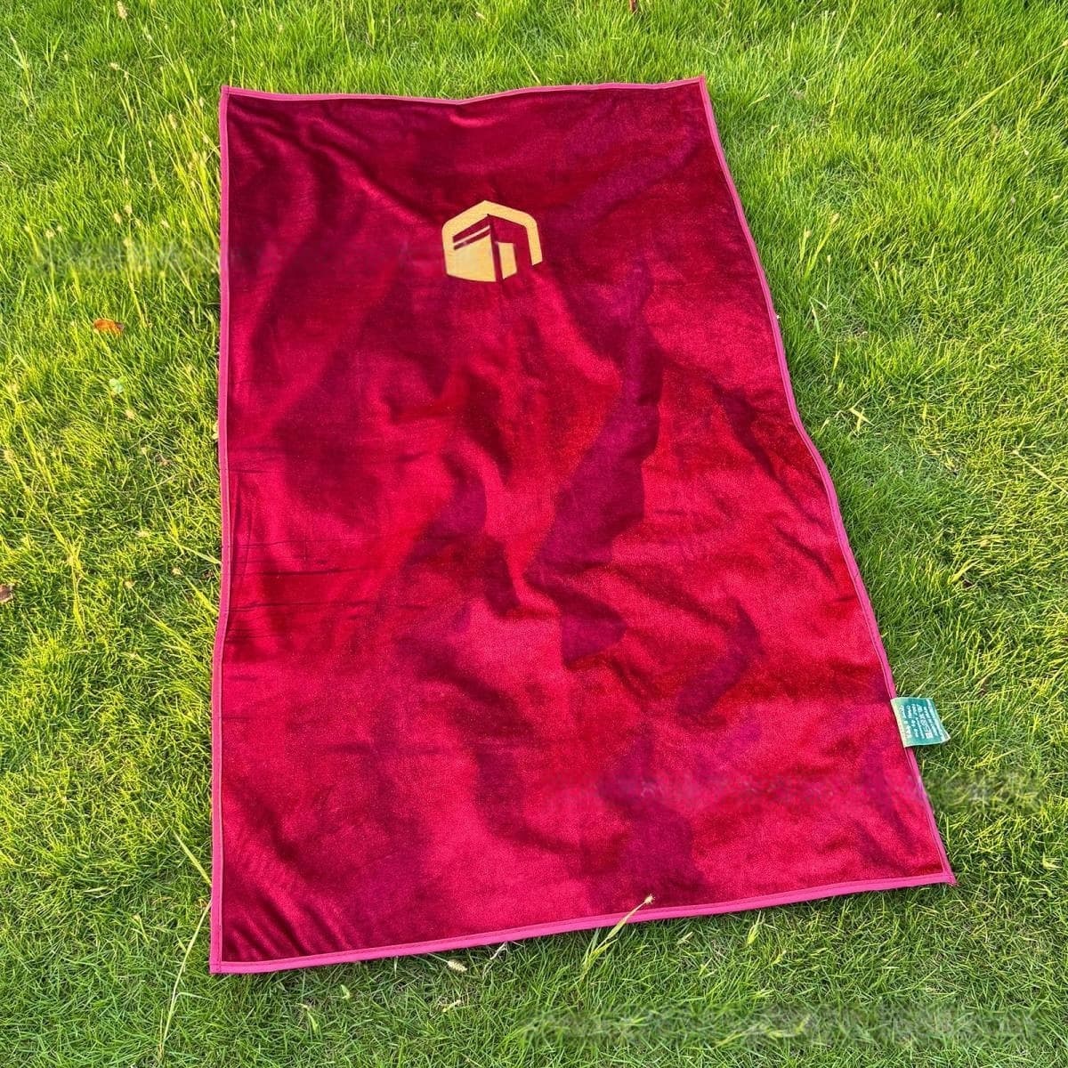 New Style Arabic Prayer Rug, German Plush Travel Prayer Rug, Rectangular, Light Luxury, High-End Style, Home Prayer Carpet