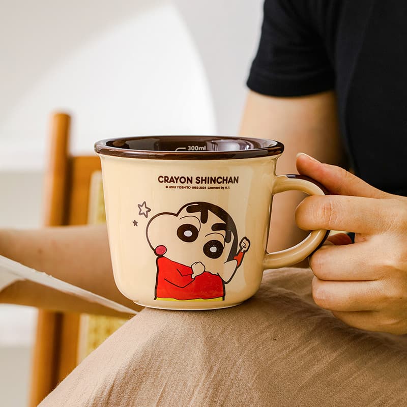 Crayon Shin-chan peripheral cups ceramic mugs with lids household water cups boys birthday gifts girls souvenirs