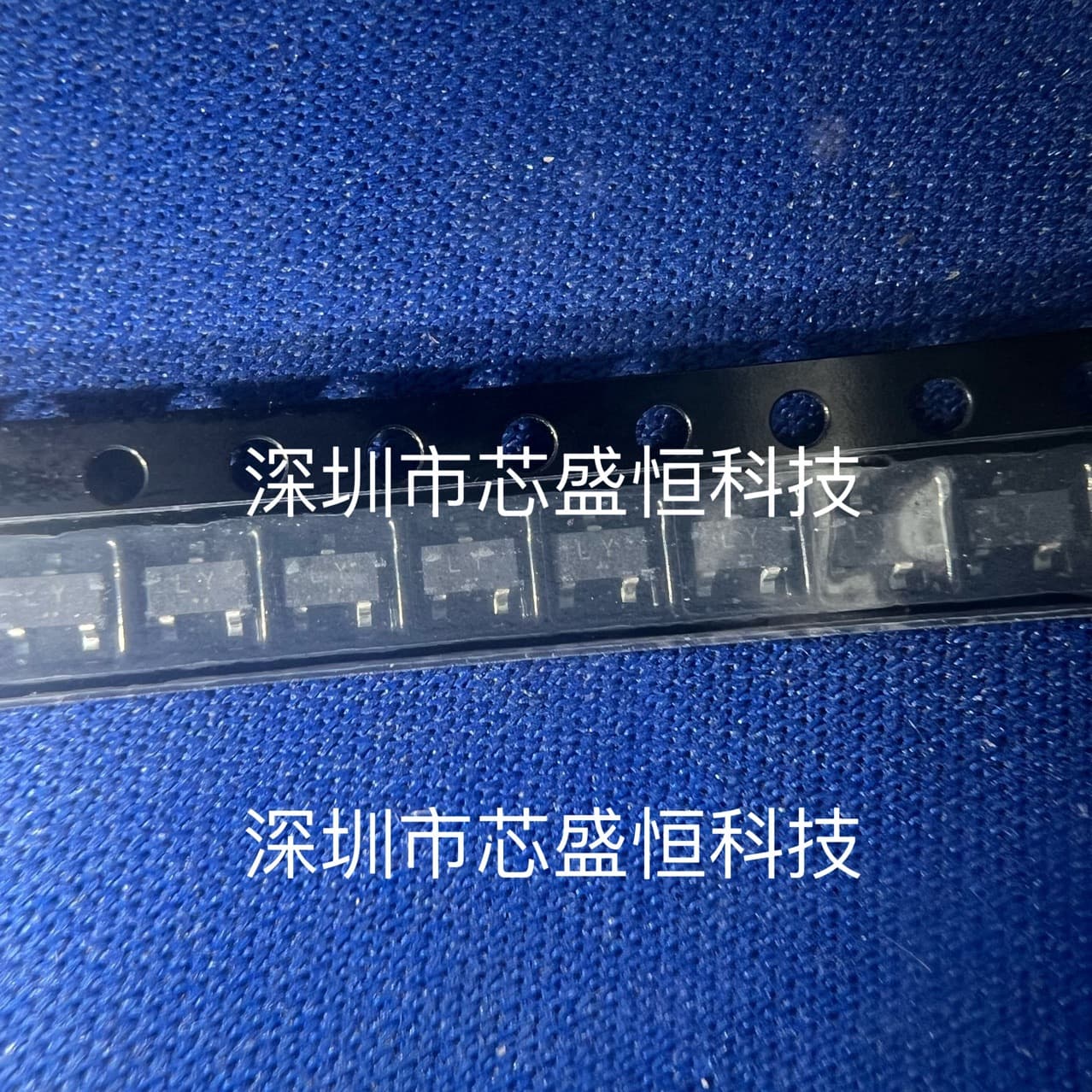 2SC2712-Y Marking LY 2SC2712 SMD Transistor SOT23 Original Stock
