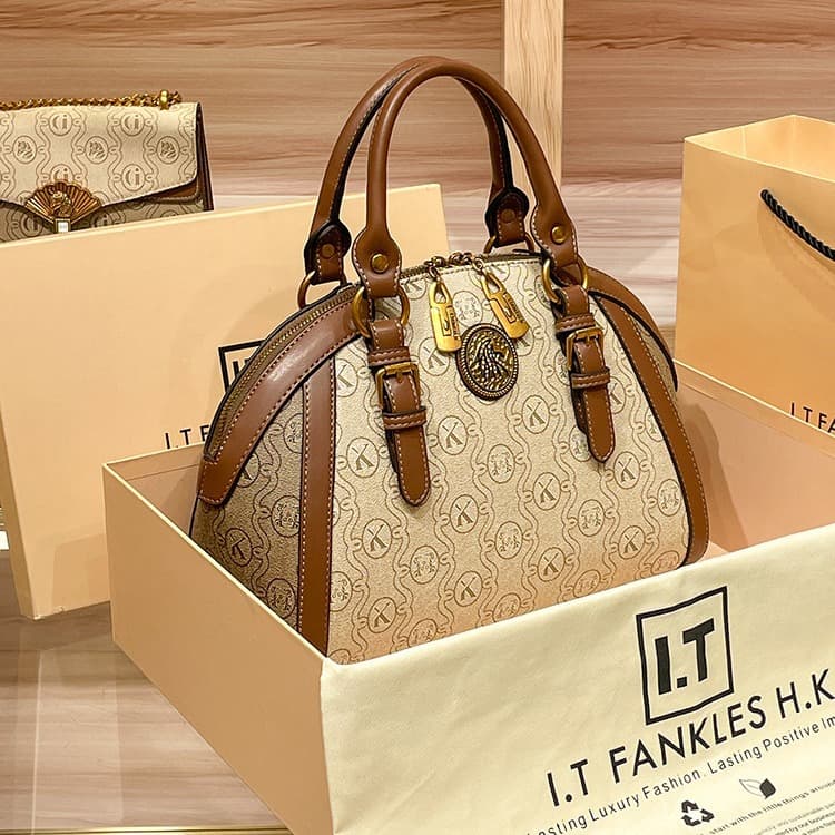 2025 Genuine Leather Women's Bag High-End Cowhide New Large Capacity Middle-Aged Mom Ladies Shoulder Handbag Tote Briefcase