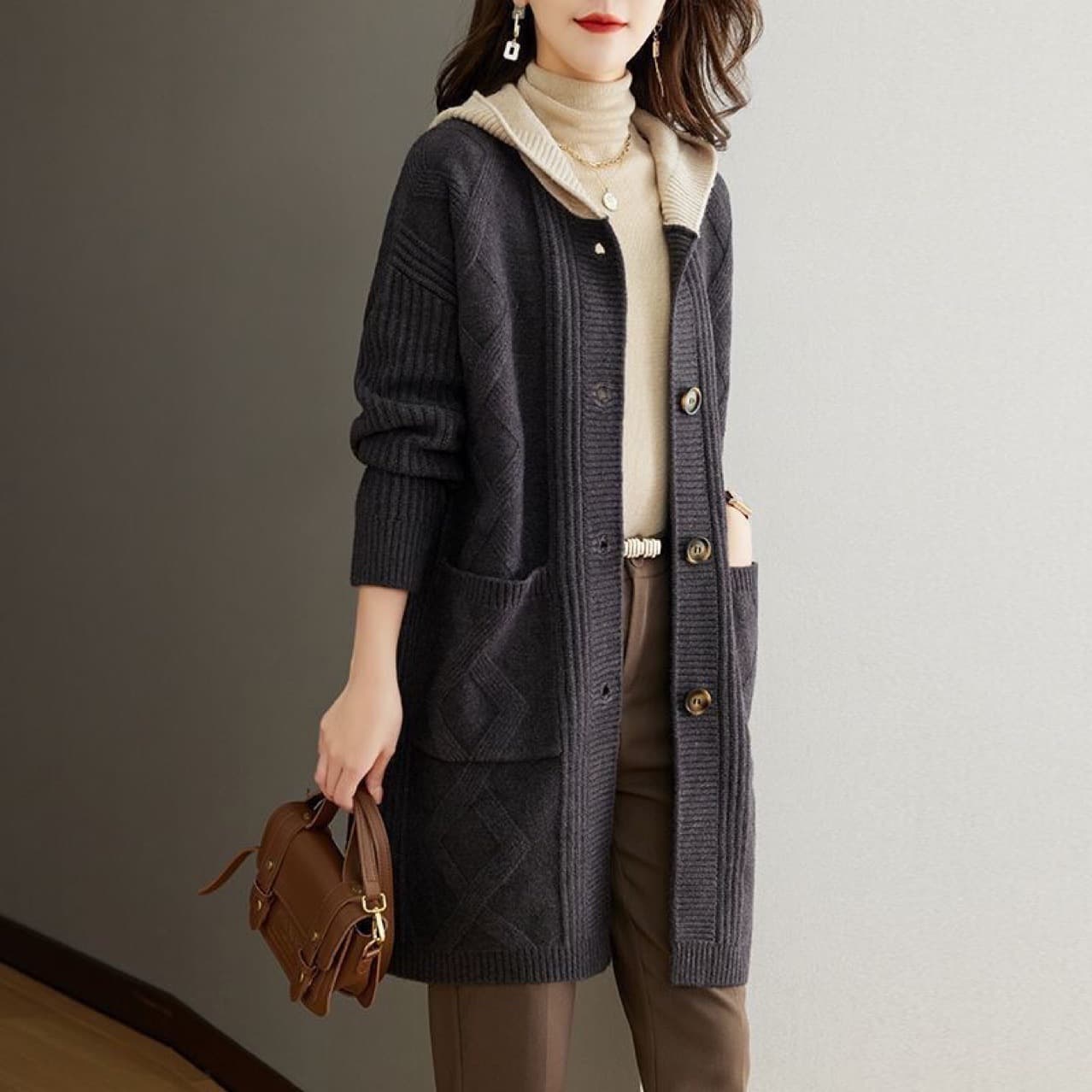 Autumn Winter Thickened Oversize Knitted Sweater Women's Loose Fashion Color Block Windbreaker Open Cardigan New Style