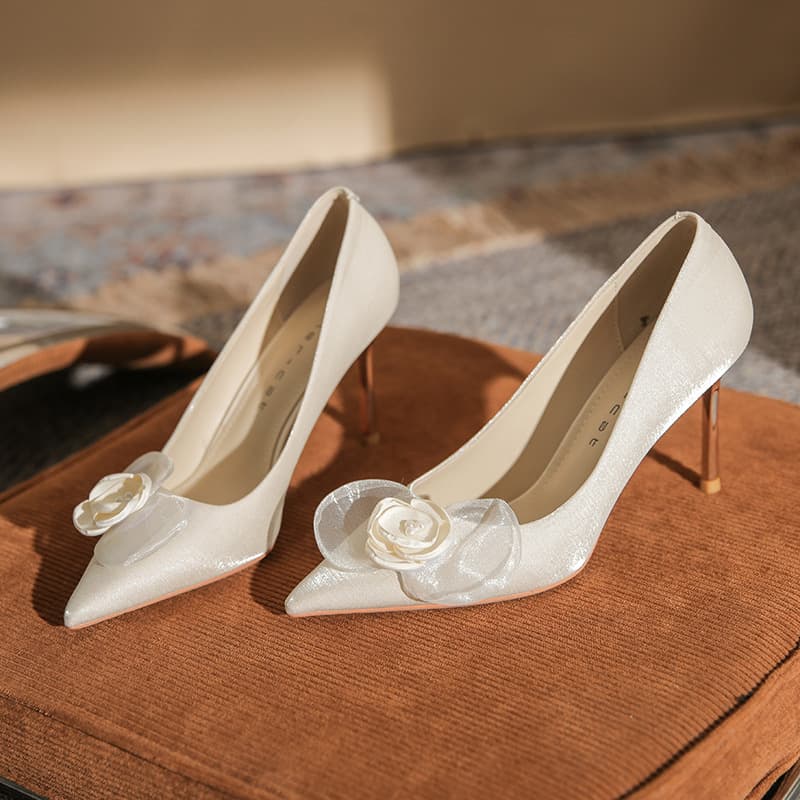 817-10 French High Heel Women's Thin Heel 2026 New Style Bride Shoes Floral Wedding Shoes Pointed Toe Shallow Mouth Single Shoes