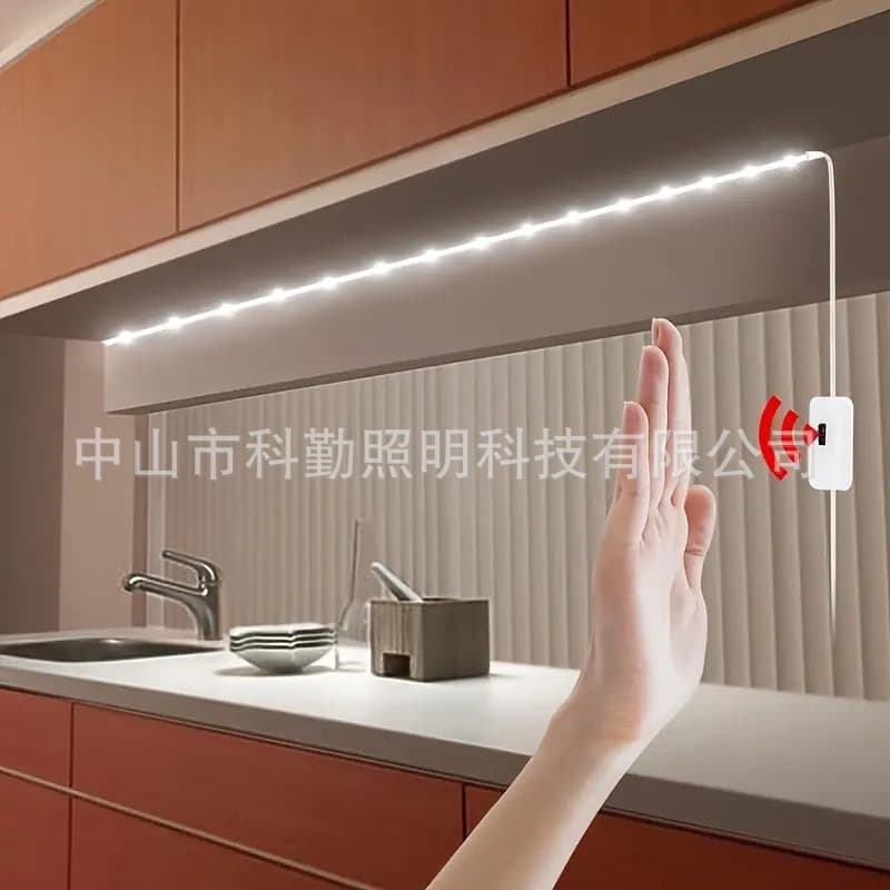 Cross-border Hot-selling Hand Sweep Sensor Smart Light Strip Ambient Light Low Voltage Self-adhesive Color-changing Light Computer Desk LED Light Strip
