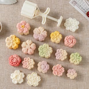 2026 New Mooncake Mold Creative 3D Sakura Mung Bean Cake Mold Press Type for Pastry Making