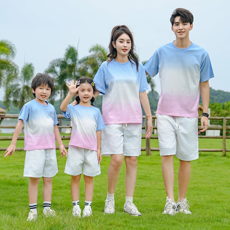 Tie-Dye Family Matching T-Shirt Set for Three or Four, Trendy Short Sleeve Outfit 2026 Summer New Arrival