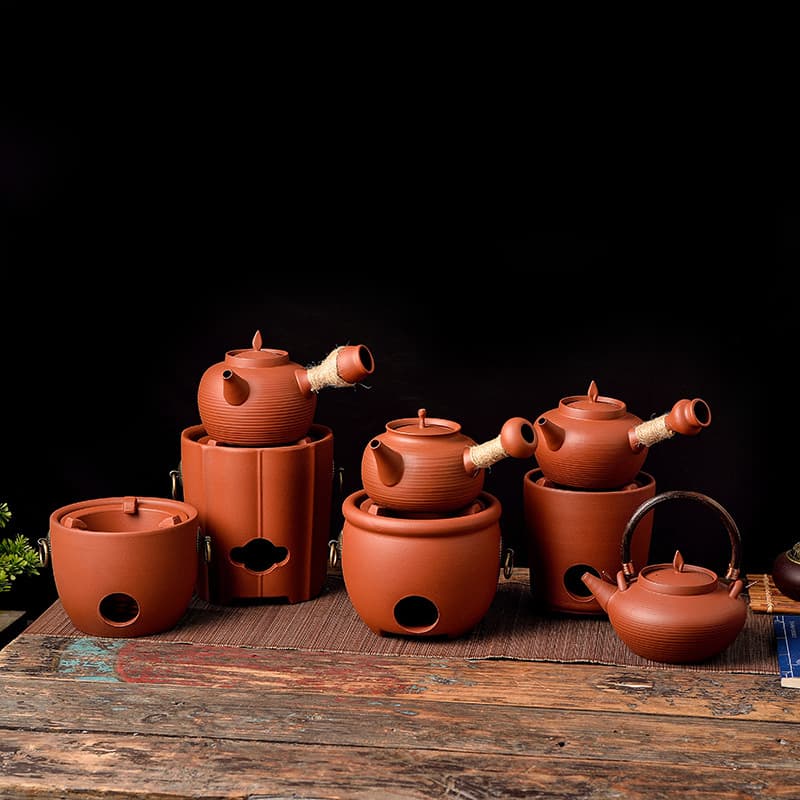 Chinese Heat-Resistant Chaozhou Red Clay Purple Sand Charcoal Stove with Sand Boiler, Enclosed Tea Brewing over Coal or Charcoal, Vermilion Clay Pot with Jump Lid