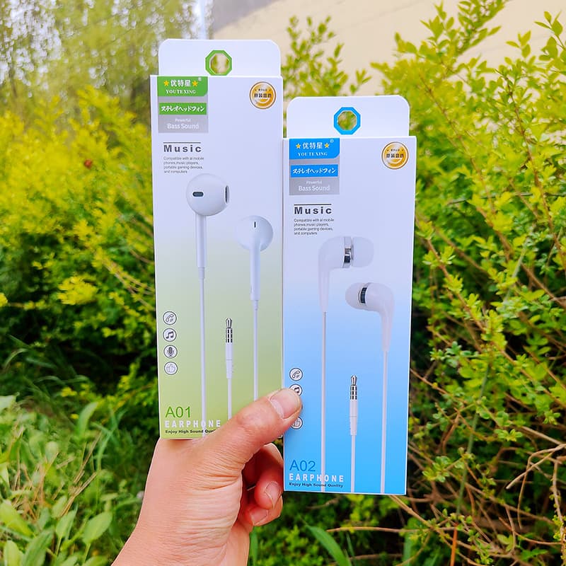 Suitable for girls cartoon cute headphones heavy bass Android mobile phone with microphone karaoke in-ear Android universal model