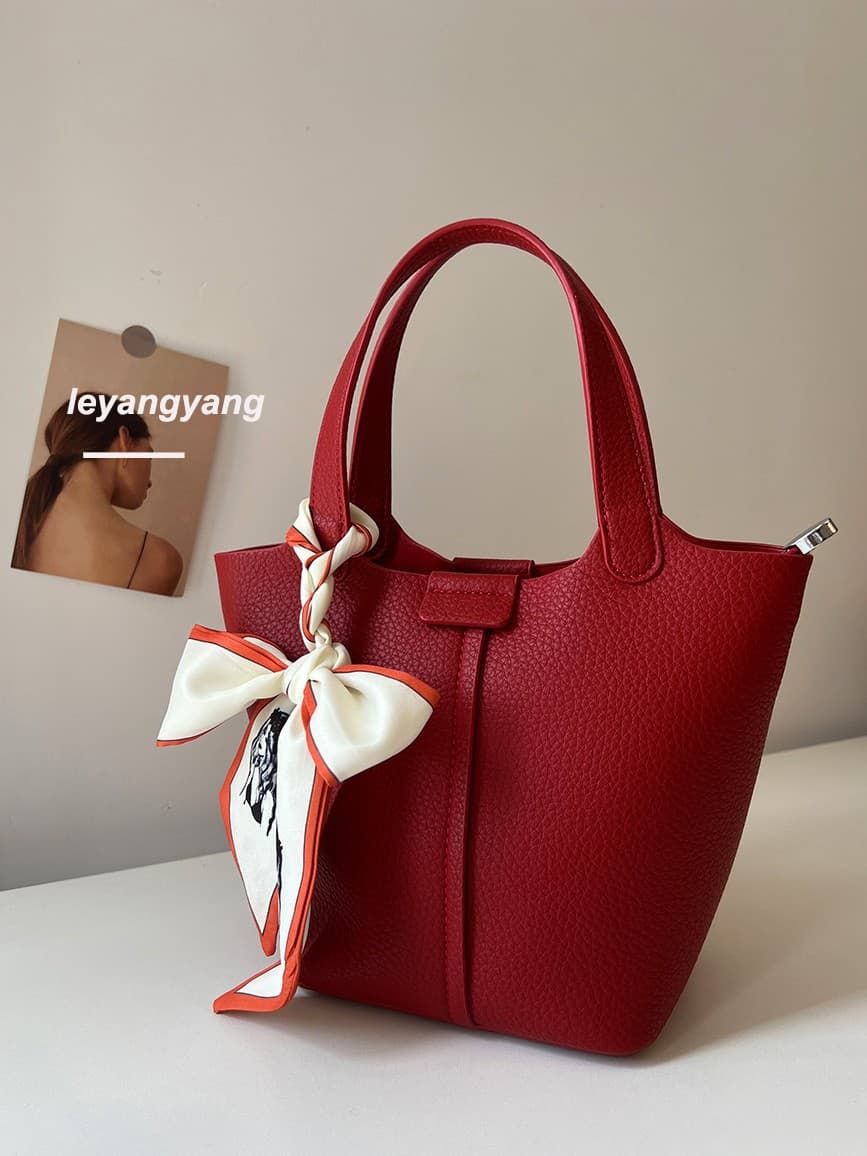 Wedding bag female red wedding bag bridal bag 2022 new large capacity high-end niche vegetable basket bucket bag