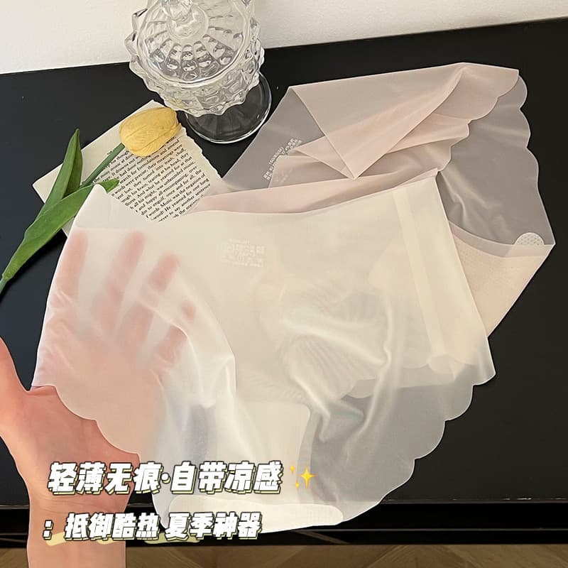 Ultra-thin solid color ice silk panties, face mask panties, women's mid-waist summer breathable thin soft Japanese style silk panties dropshipping