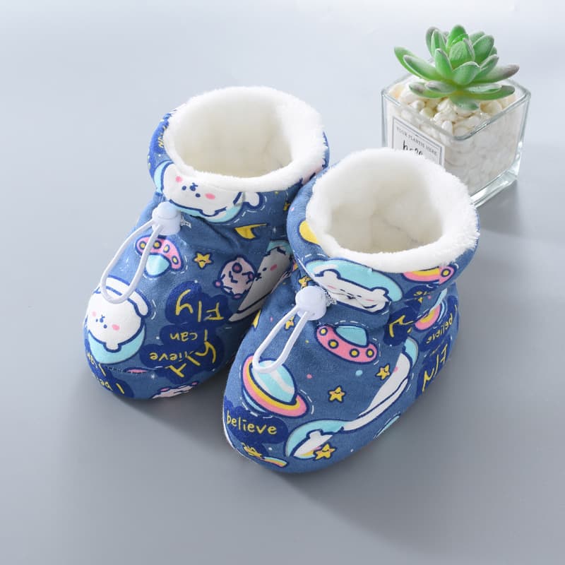 Autumn/winter baby shoes with thickened fleece, warm soft soles for 0-3-6-12 months, cotton shoes for pre-walking stage up to 1 year