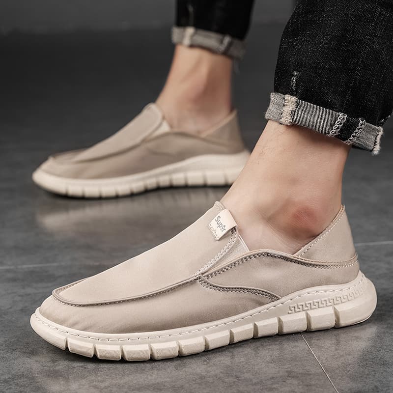 Fashionable New Men's Cloth Shoes Casual Slip-ons Student Breathable Lightweight Comfortable