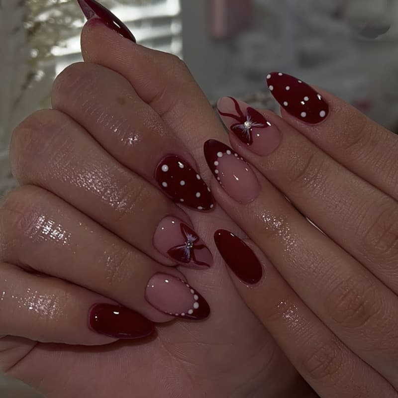 Cross-border Hot-selling Ladybug Polka Dot White Dot Wearable Nails Short Almond French Red Fake Nails