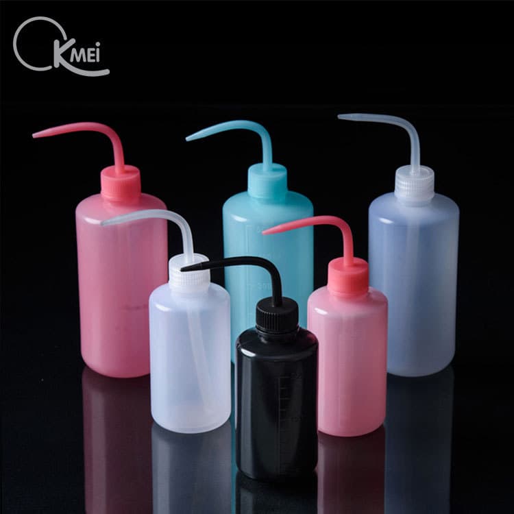 Plastic Wash Bottle for Laboratory Use, Rinsing Bottle, Plastic Eyelash Wash Bottle, Bent Nozzle Bottle