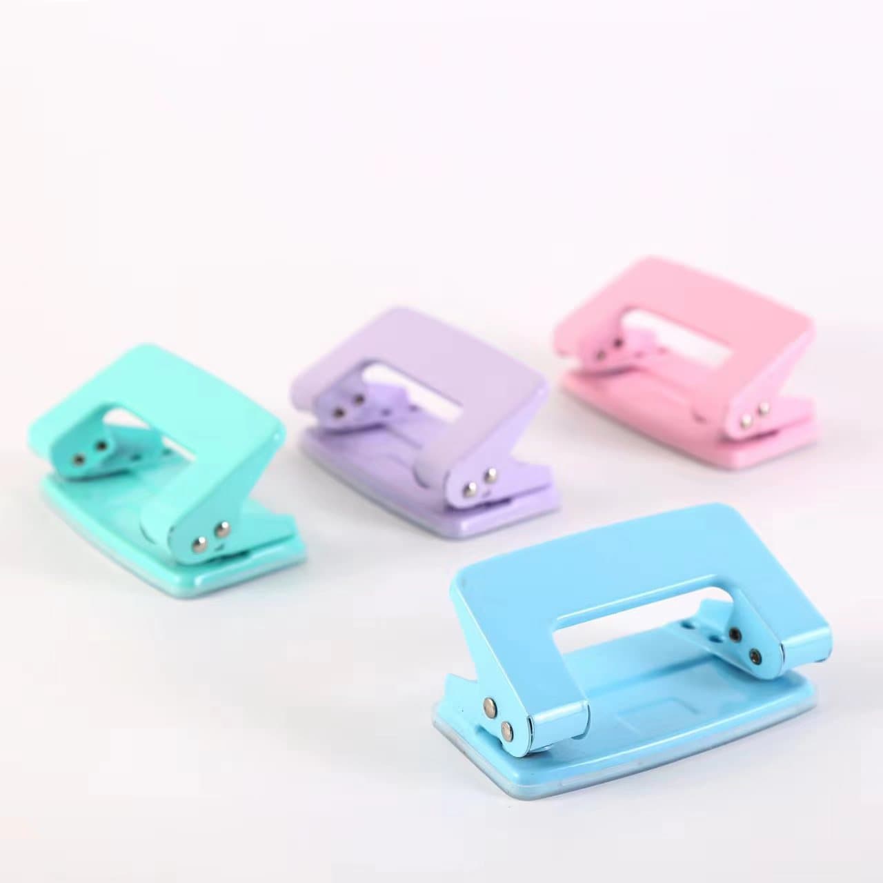 Manufacturer macaron color two-hole punch metal manual portable hole puncher dual-hole student office loose-leaf binding