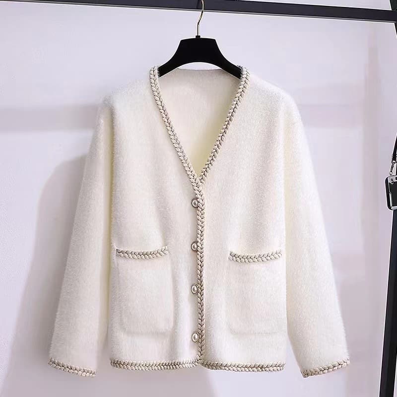 Elegant Celebrity Chic V-Neck Soft Sweater Coat Autumn New Style Imitation Mink Plush Loose Knit Women's Cardigan