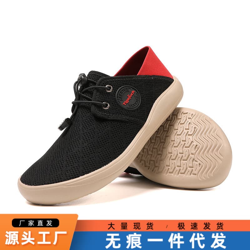 2025 new men's shoes barefoot style leisure soft sole wide toe wide last export walking shoes soft elastic flyknit upper