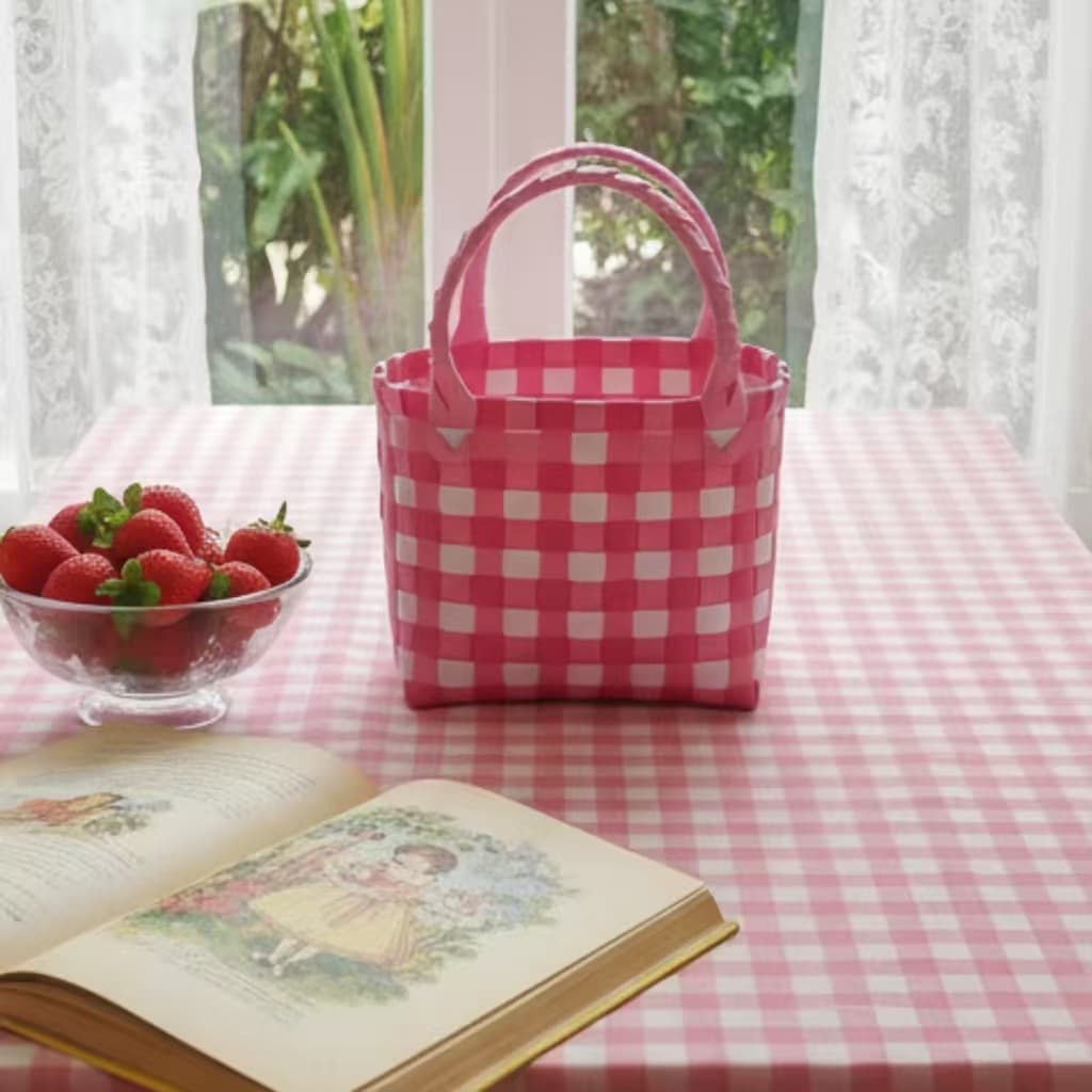 Summer ins woven bag beach bag red women's bag simple handbag fashion shopping plastic women's vegetable basket