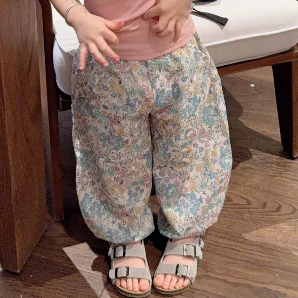 Girls Summer Pants Sweet Floral 2026 Baby New Summer Wear Breathable Mosquito-Repellent Casual Versatile Cuffed Pants