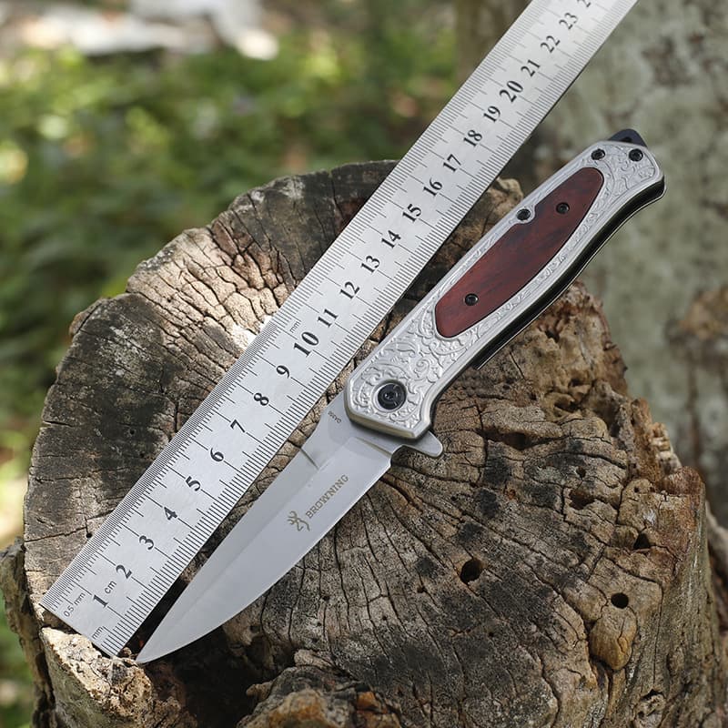 New High Hardness Camping Portable Pocket Folding Knife Outdoor Self-Defense Carry Sharp Hunting Folding Knife Engraved Steel Handle