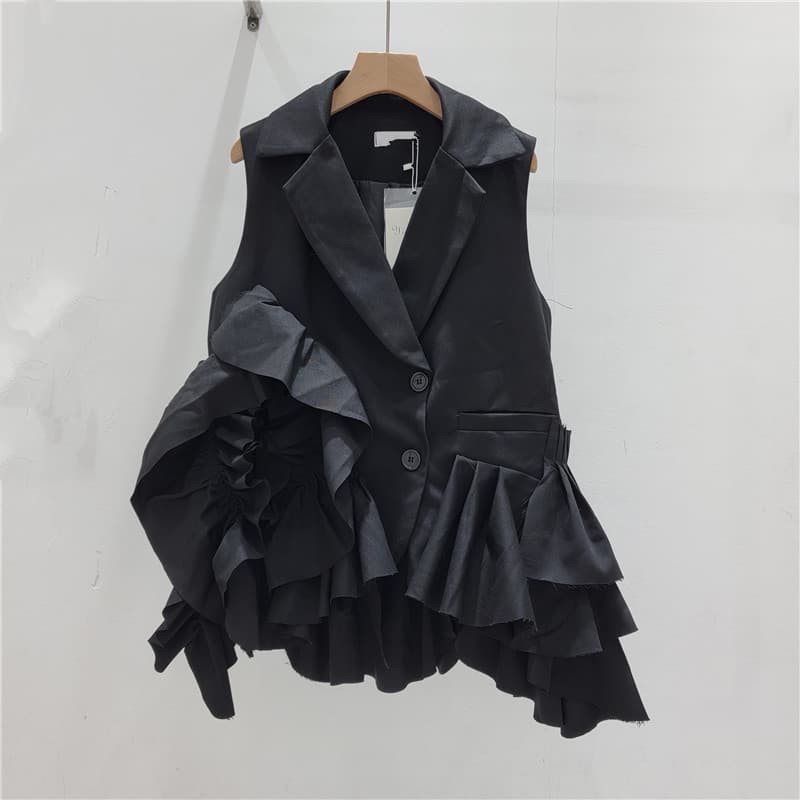 Black Vest Women Patchwork European Style 2024 Spring Autumn New Fashionable Sleeveless Outerwear Trendy Vest