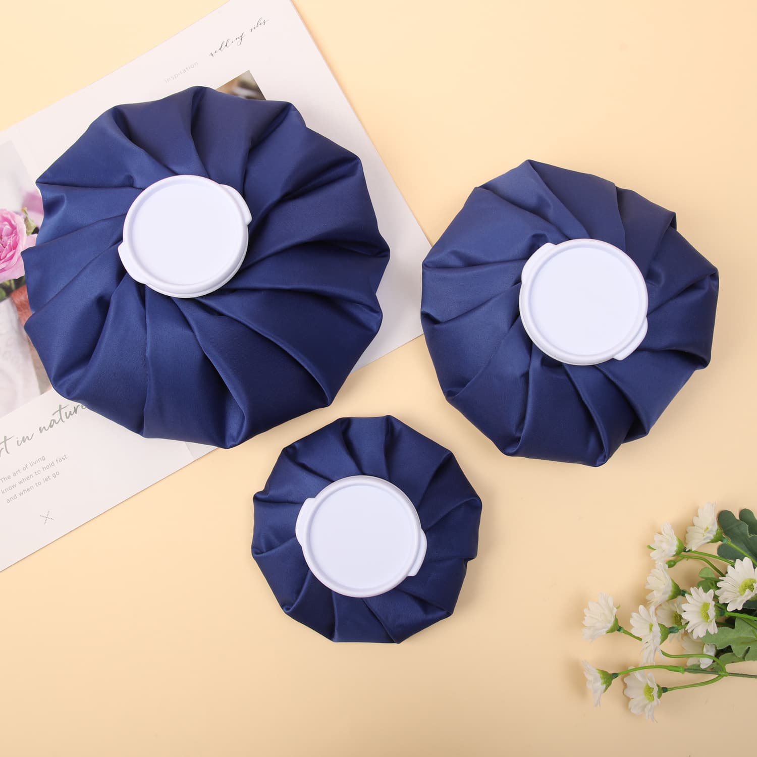 Pure Blue Cloth Ice Pack for Sports Sprains, Cold Compress Bag, Refillable Ice Bag, Reusable Hot and Cold Therapy Bag