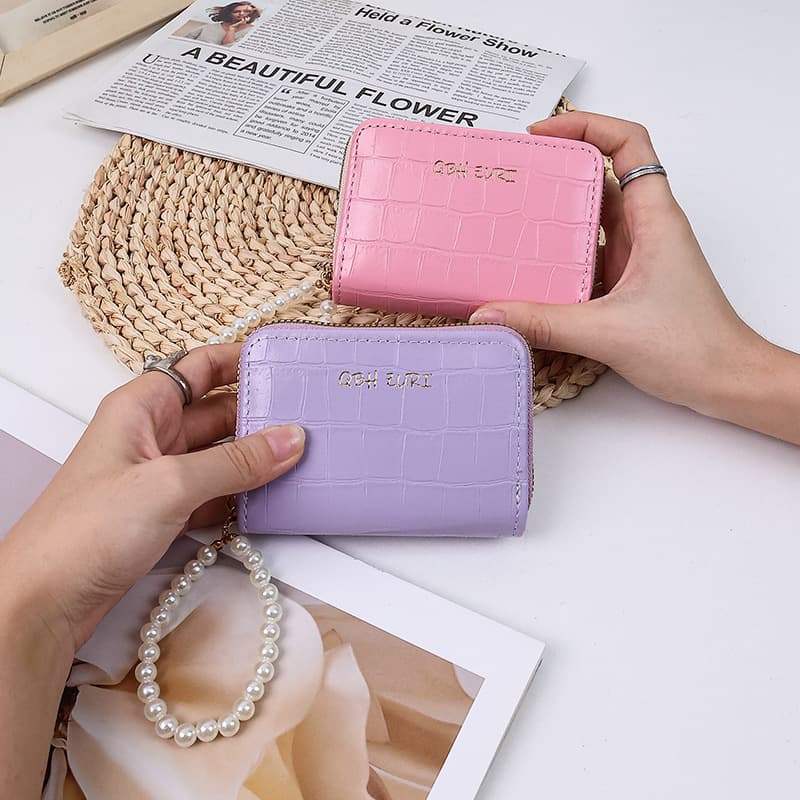 Women's Card Holder 2025 New Style Pearl Chain Coin Purse, Crocodile Texture, Multi-Slot, Minimalist Fashion Accordion Card Case
