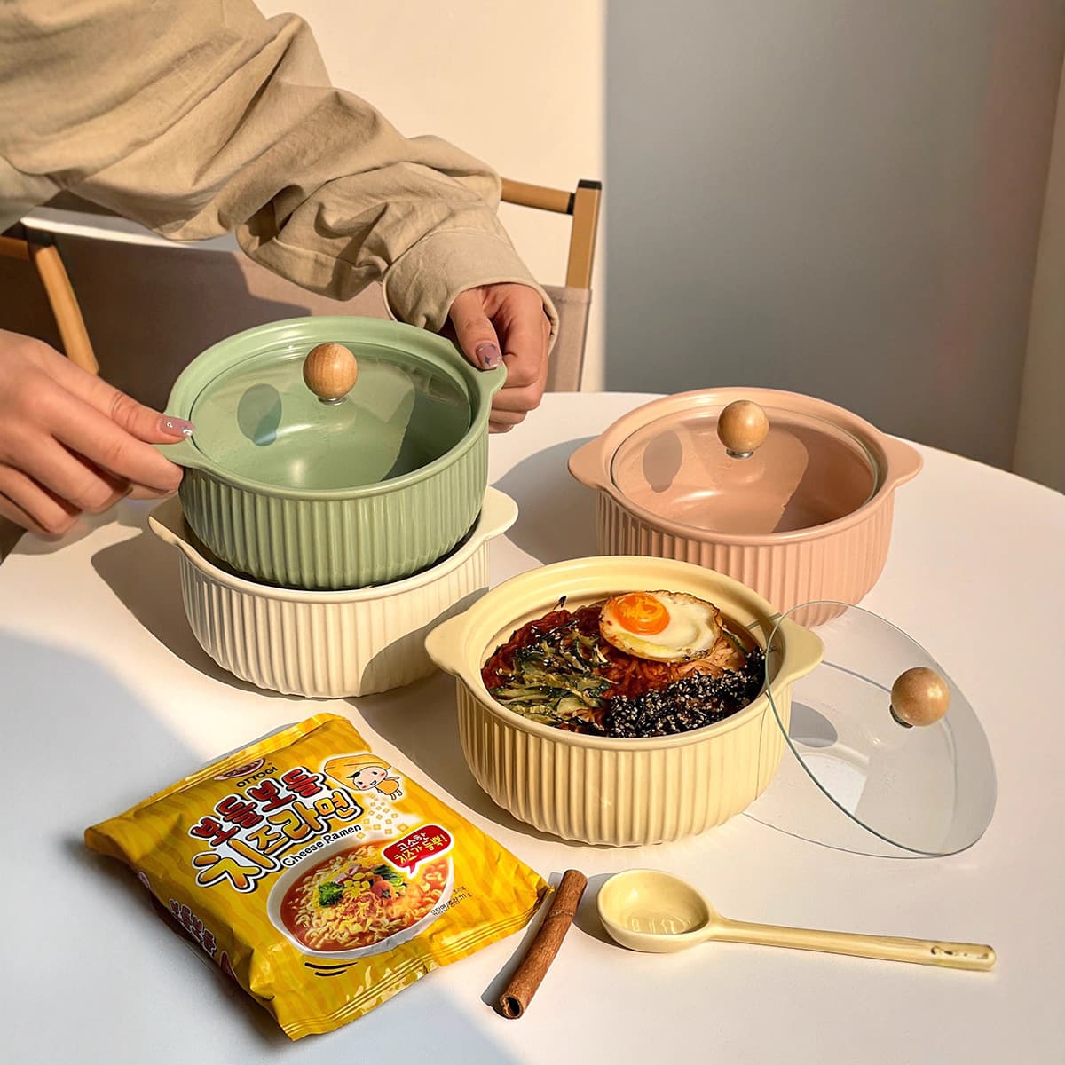 Korean Ins-Style Double-Ear Ceramic Bowl with Lid, Specialized for Instant Noodles, Luosifen, High-Aesthetic Soup Bowl for Students' Dormitory